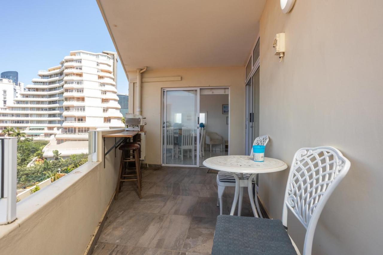 24 Sea Lodge - Sea Viewing Apartment Дурбан Экстерьер фото